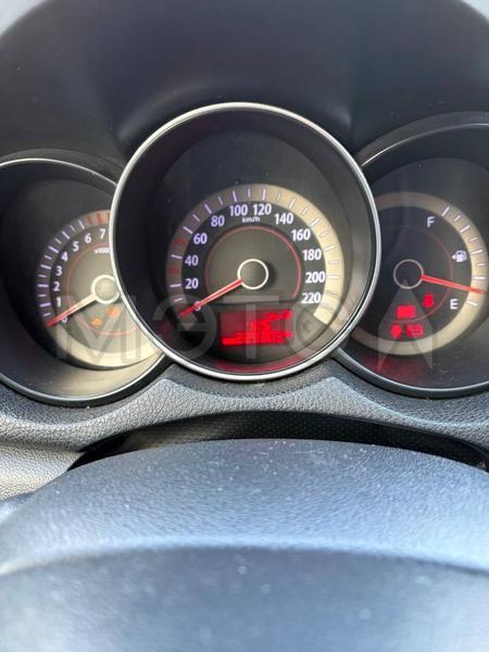 Kia Cerato 2010, фото 4