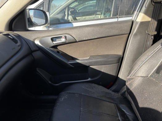 Kia Cerato 2009, фото 49