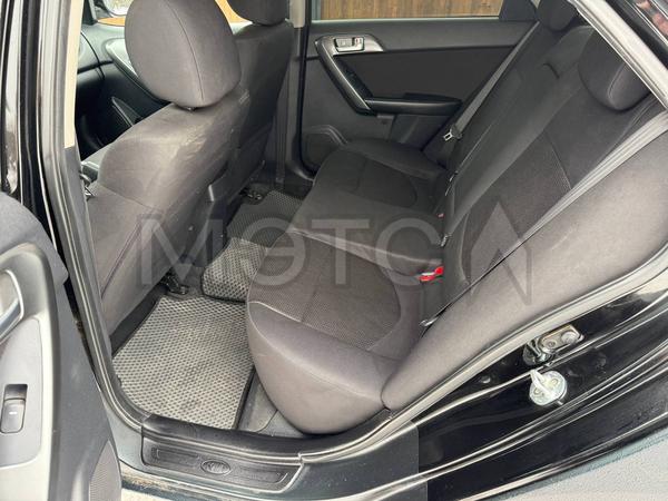 KIA Cerato 2010, фото 6