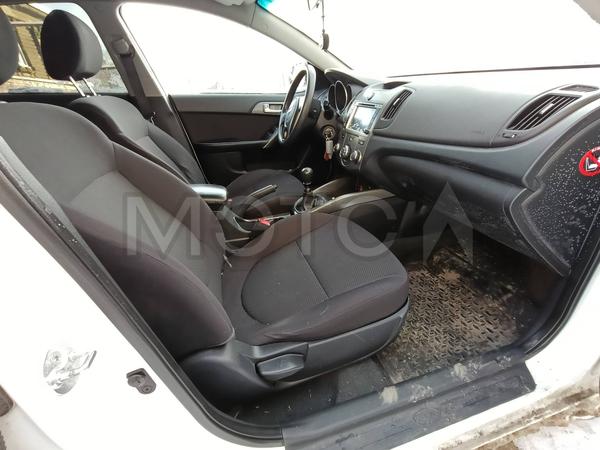 Kia Cerato 2011, фото 7