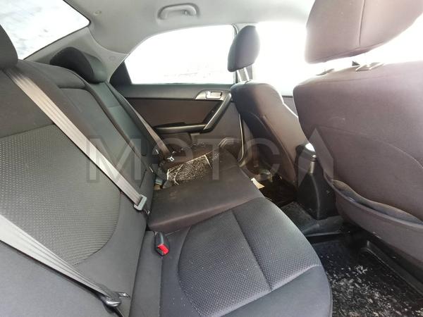 Kia Cerato 2011, фото 9