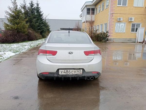 Kia Cerato 2011, фото 4