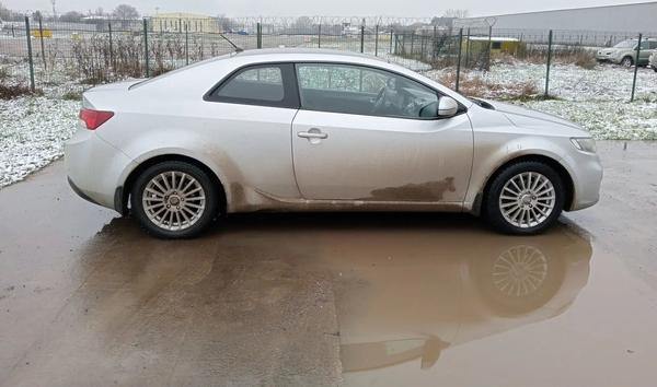 Kia Cerato 2011, фото 3