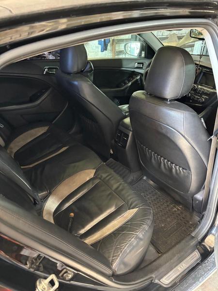 Kia Optima 2011, фото 2