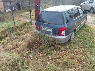 Kia Carens 2001 с торгов по банкротству, фото 1