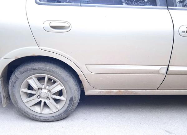 Nissan Almera Classic 2008, фото 3