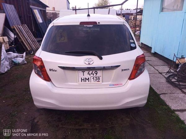 Toyota Vitz 2011, фото 3