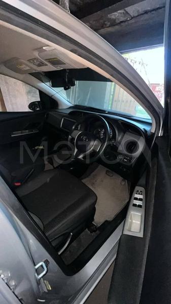 Toyota Vitz 2014, фото 4