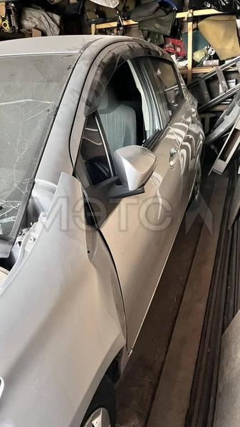 Toyota Vitz 2014, фото 2