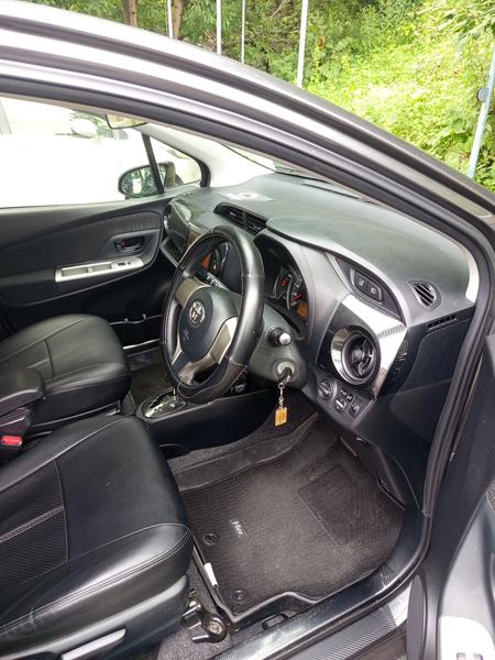 Toyota Vitz 2015, фото 6
