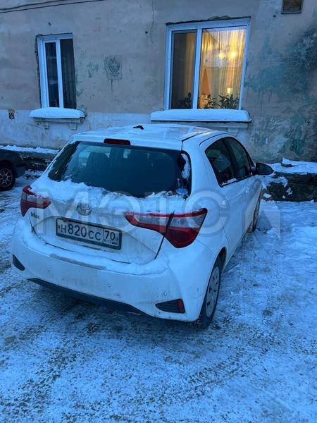 Toyota Vitz 2018, фото 2