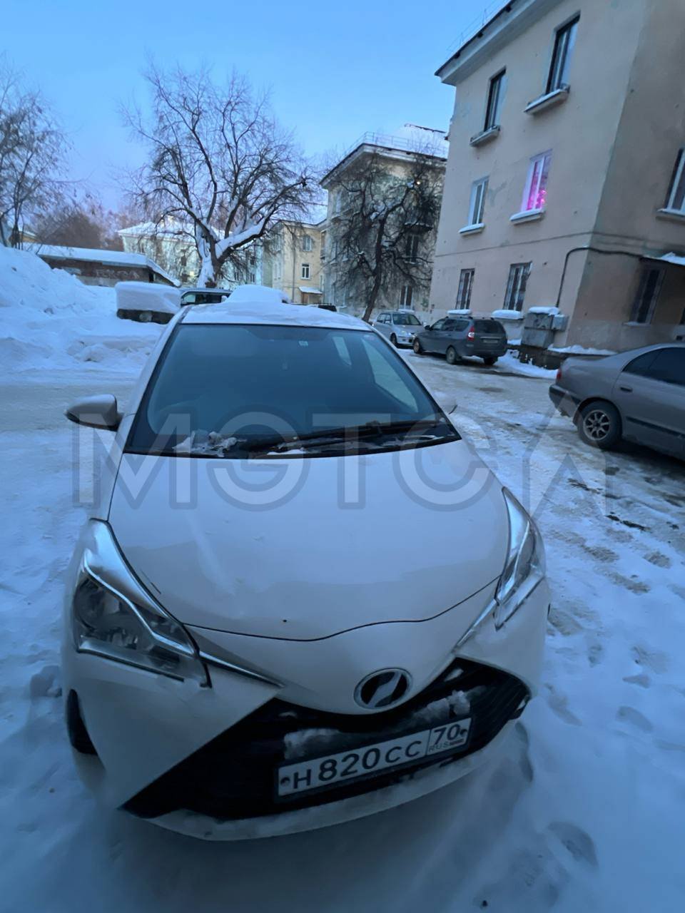 Toyota Vitz