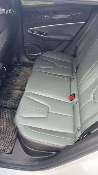 Geely Atlas 2024, фото 8