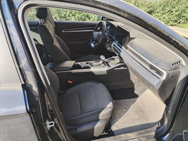 Geely Emgrand 2023, фото 2