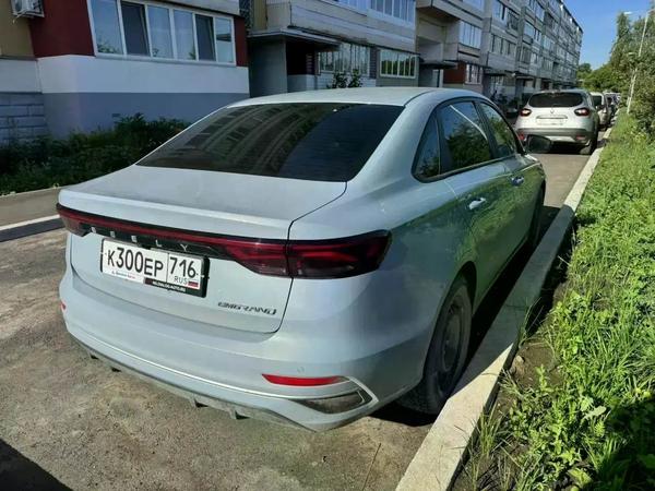 Geely Emgrand 2023, фото 4