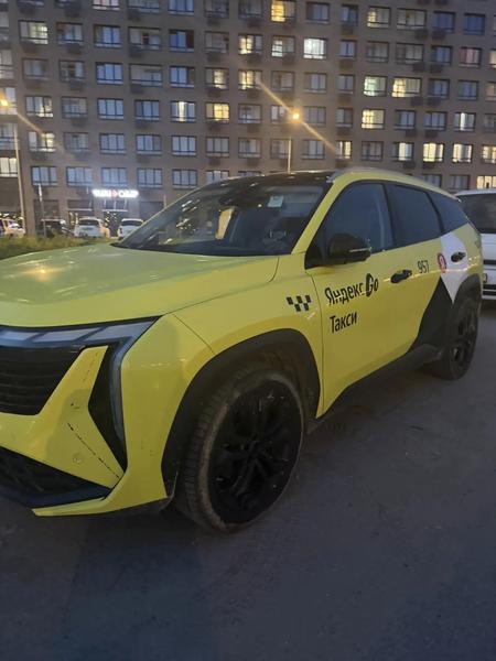 Geely Atlas 2024, фото 2