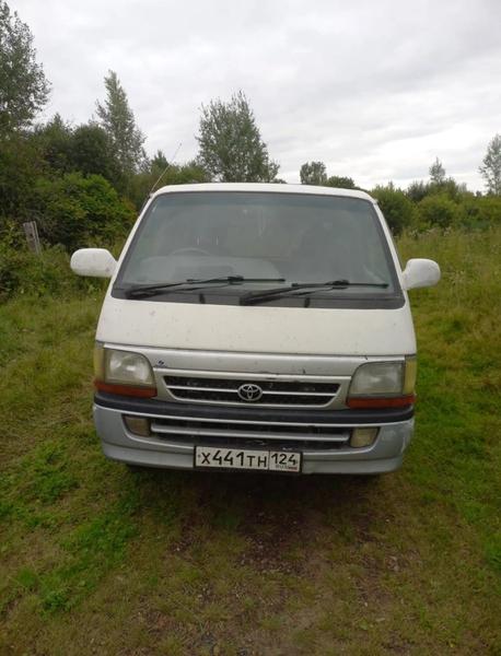 Toyota HiAce 2000, фото 5