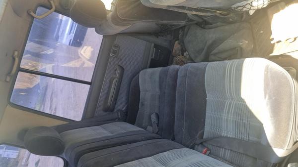 Toyota Land Cruiser Prado 1992, фото 11