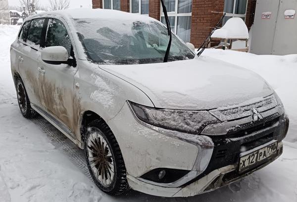 Mitsubishi Outlander 2022, фото 6