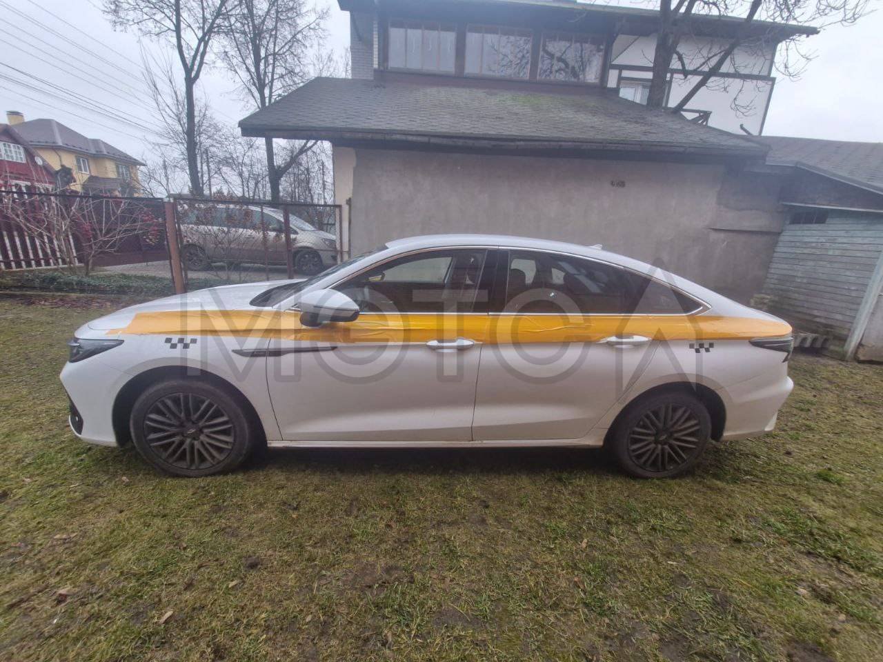 Chery Arrizo 8