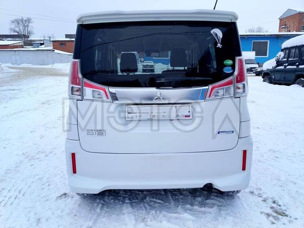 Mitsubishi Delica 2017, фото 4