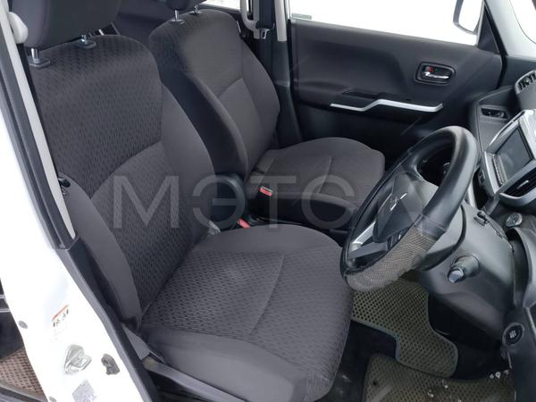 Mitsubishi Delica 2017, фото 16