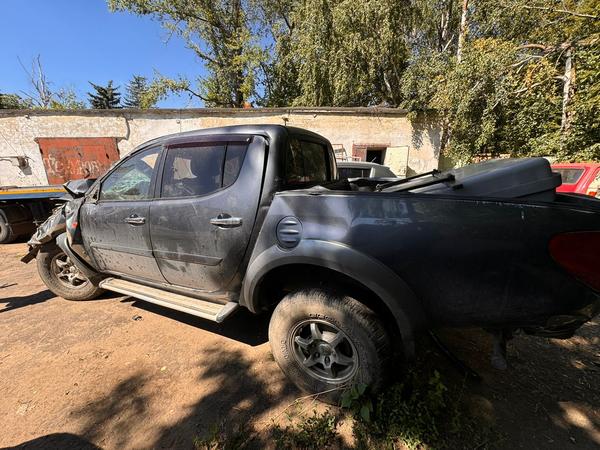 Mitsubishi L200 2007, фото 13