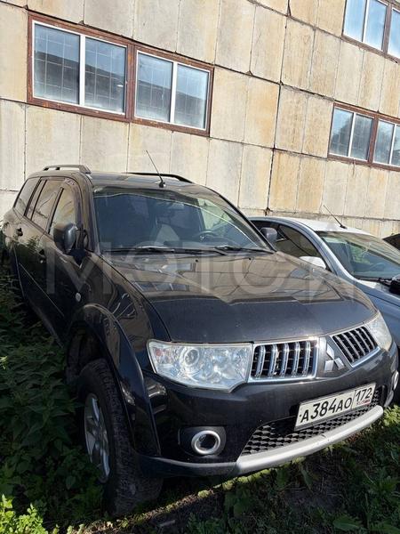 Mitsubishi Pajero Sport 2013, фото 2