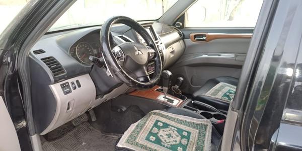 Mitsubishi Pajero Sport 2009, фото 4
