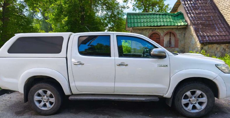 Toyota Hilux