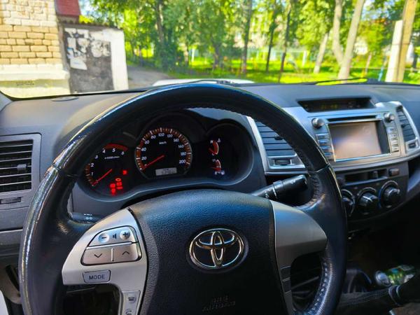 Toyota Hilux 2014, фото 7