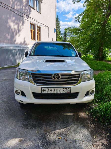 Toyota Hilux 2014, фото 14