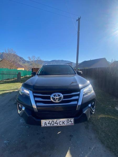 Toyota Fortuner 2019, фото 4