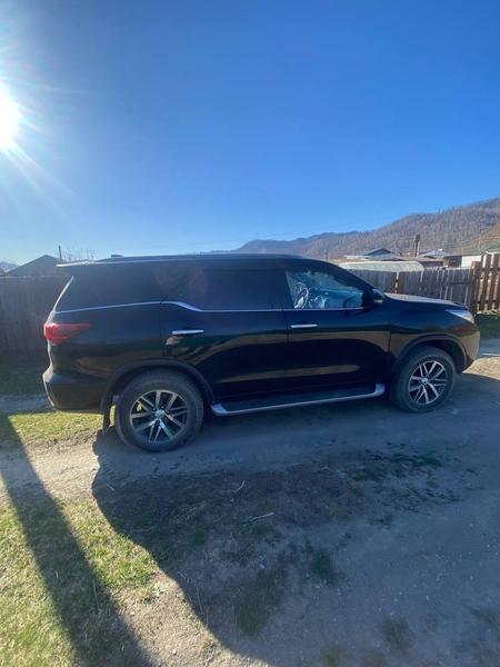 Toyota Fortuner 2019, фото 3