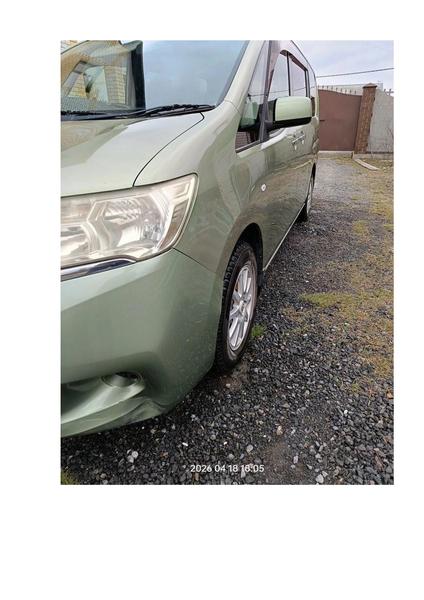 Nissan Serena 2011, фото 8