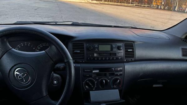 Toyota Corolla 2002, фото 6
