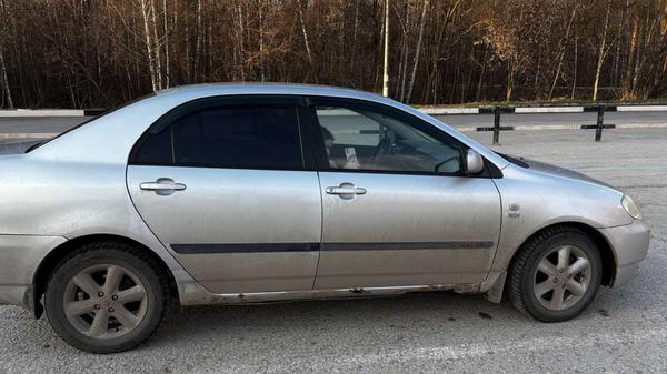 Toyota Corolla 2002, фото 12