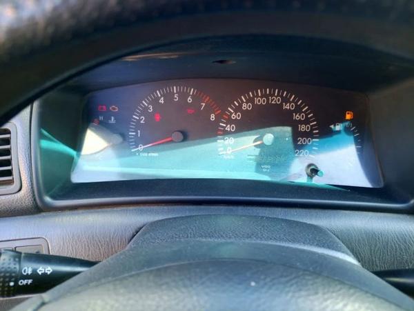 Toyota Corolla 2002, фото 3