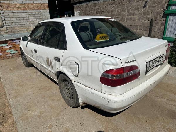 Toyota Corolla 1999, фото 5