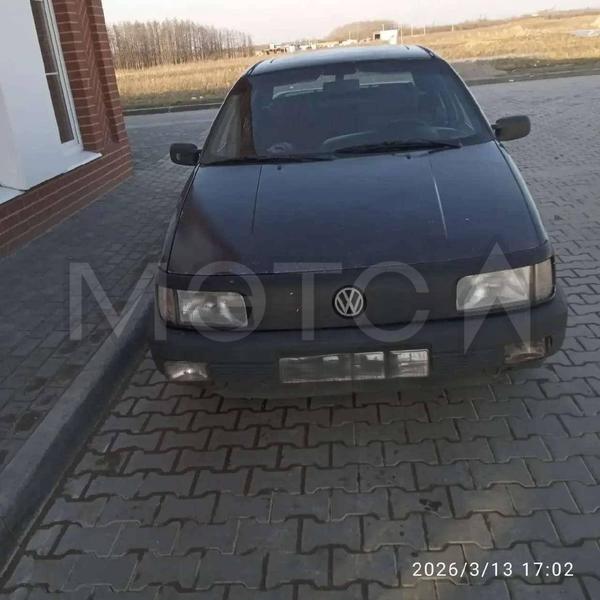 Volkswagen Passat 1990, фото 2