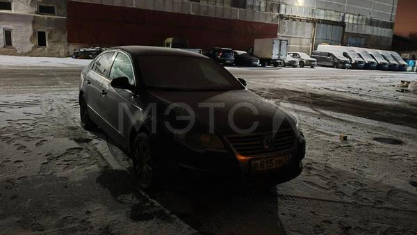 Volkswagen Passat 2009, фото 3