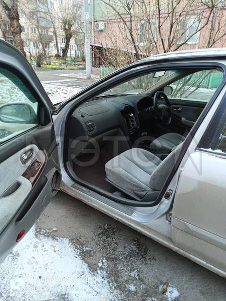 Nissan Cefiro 1999, фото 6