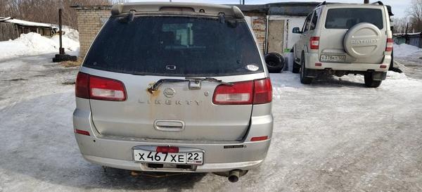 Nissan Liberty 2001, фото 6