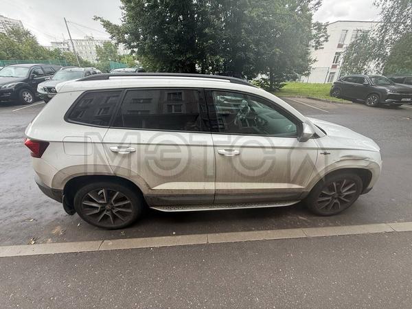 Skoda Karoq 2022, фото 2