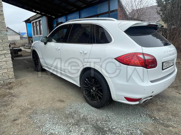 Porsche Cayenne 2012, фото 2