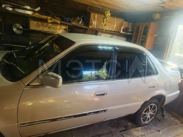 Toyota Corolla 1997, фото 2