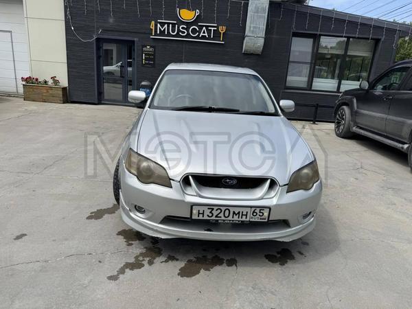 Subaru Legacy 2003, фото 2
