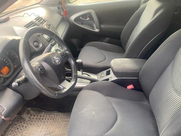 Toyota RAV4 2011, фото 12