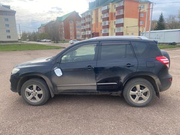 Toyota RAV4 2011, фото 5