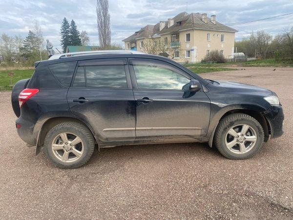 Toyota RAV4 2011, фото 11